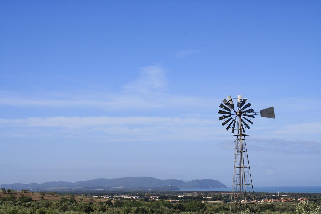 Agriturismo Ss Annunziata San Vincenzo Luaran gambar